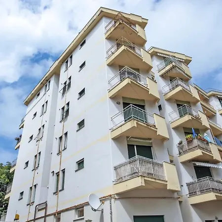 San Martino Free Parking 公寓 热那亚